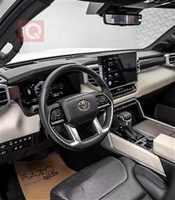 تويوتا سيكويا